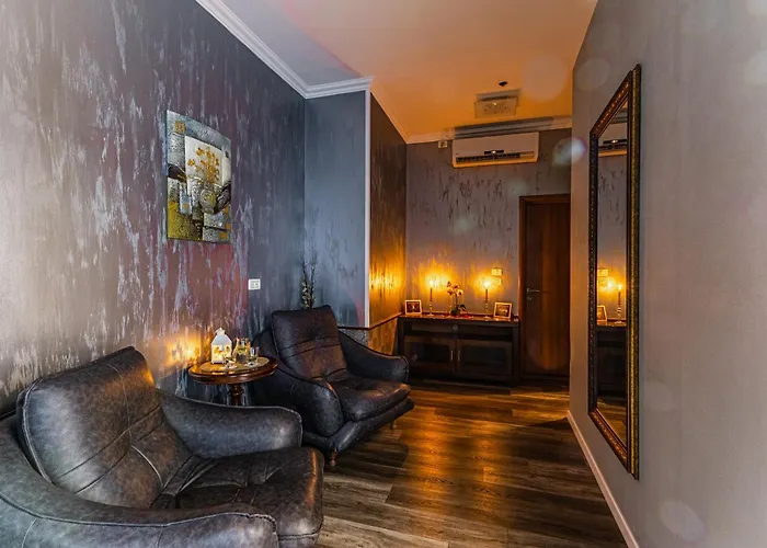 Hotel House